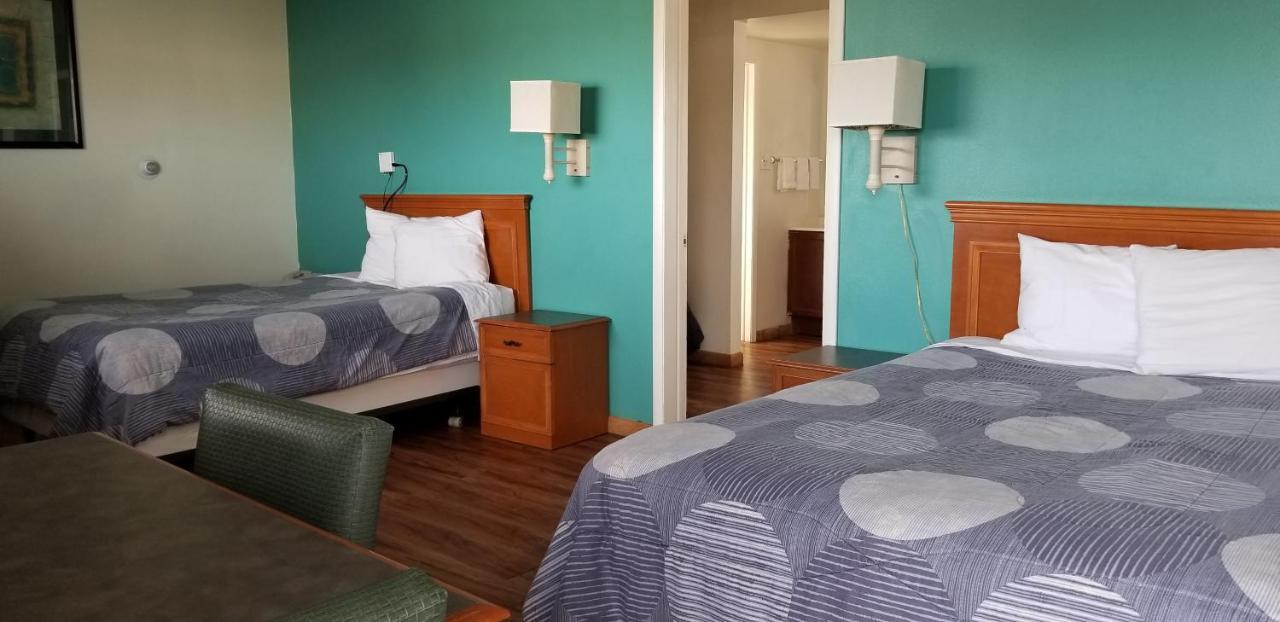 Americas Best Value Inn Greeley Evans Exterior photo